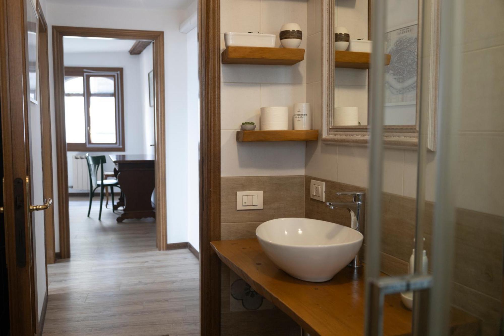 San Luca 1836 Apartamento